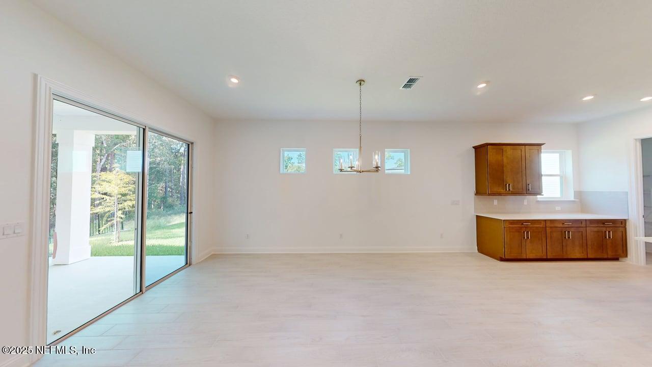 425 PALOMAR Drive, St. Johns