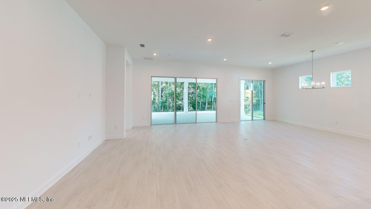 425 PALOMAR Drive, St. Johns