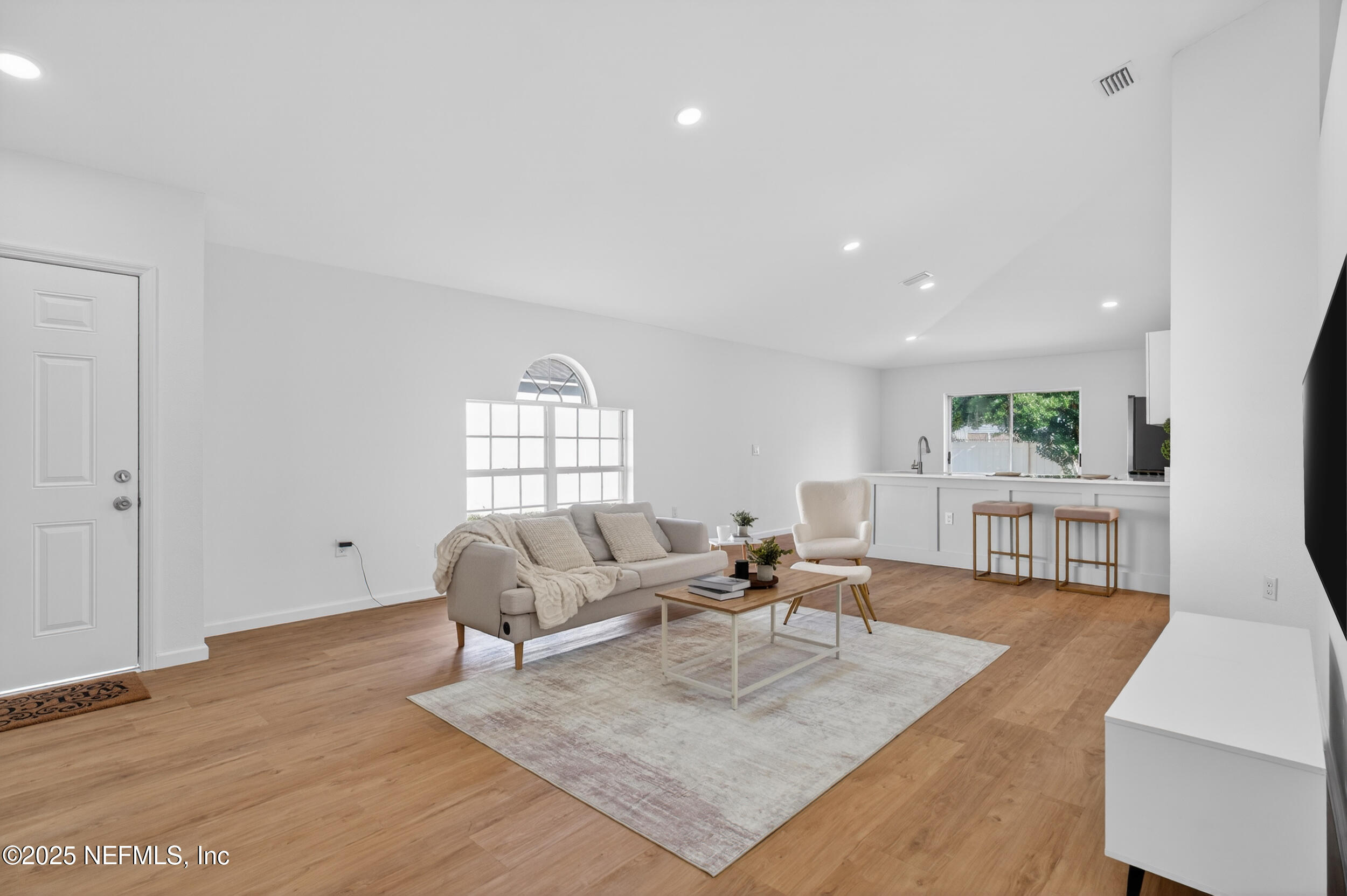 1561 SLASH PINE Court