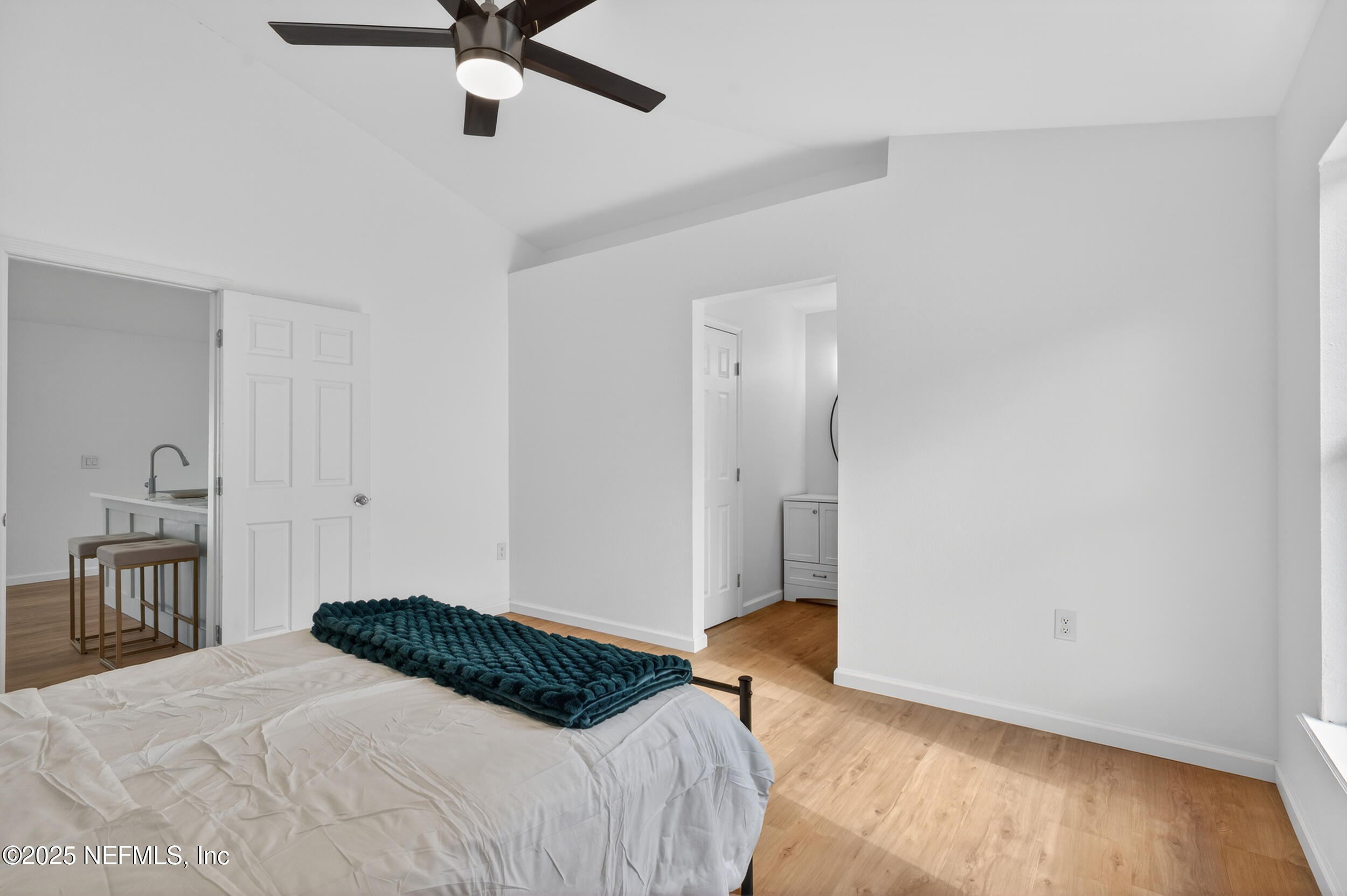 1561 SLASH PINE Court