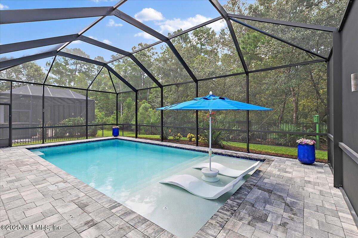 138 PALM ISLAND Way