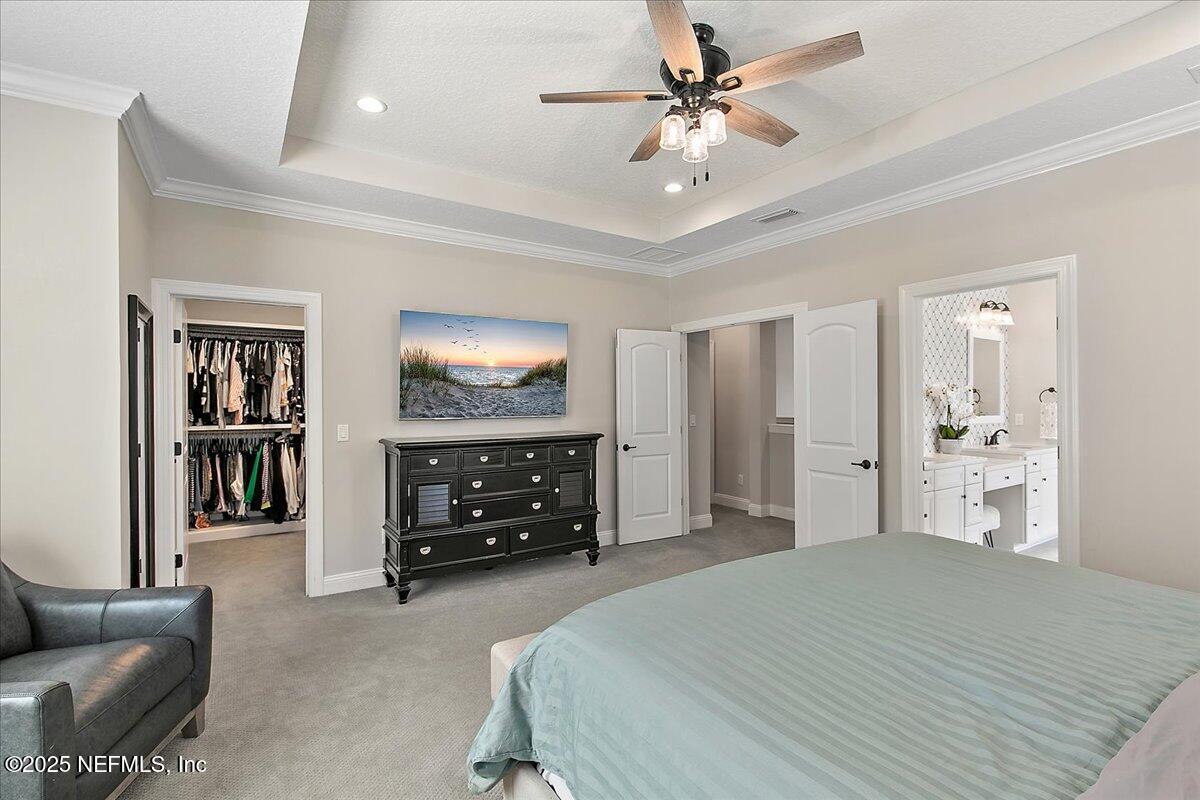 138 PALM ISLAND Way