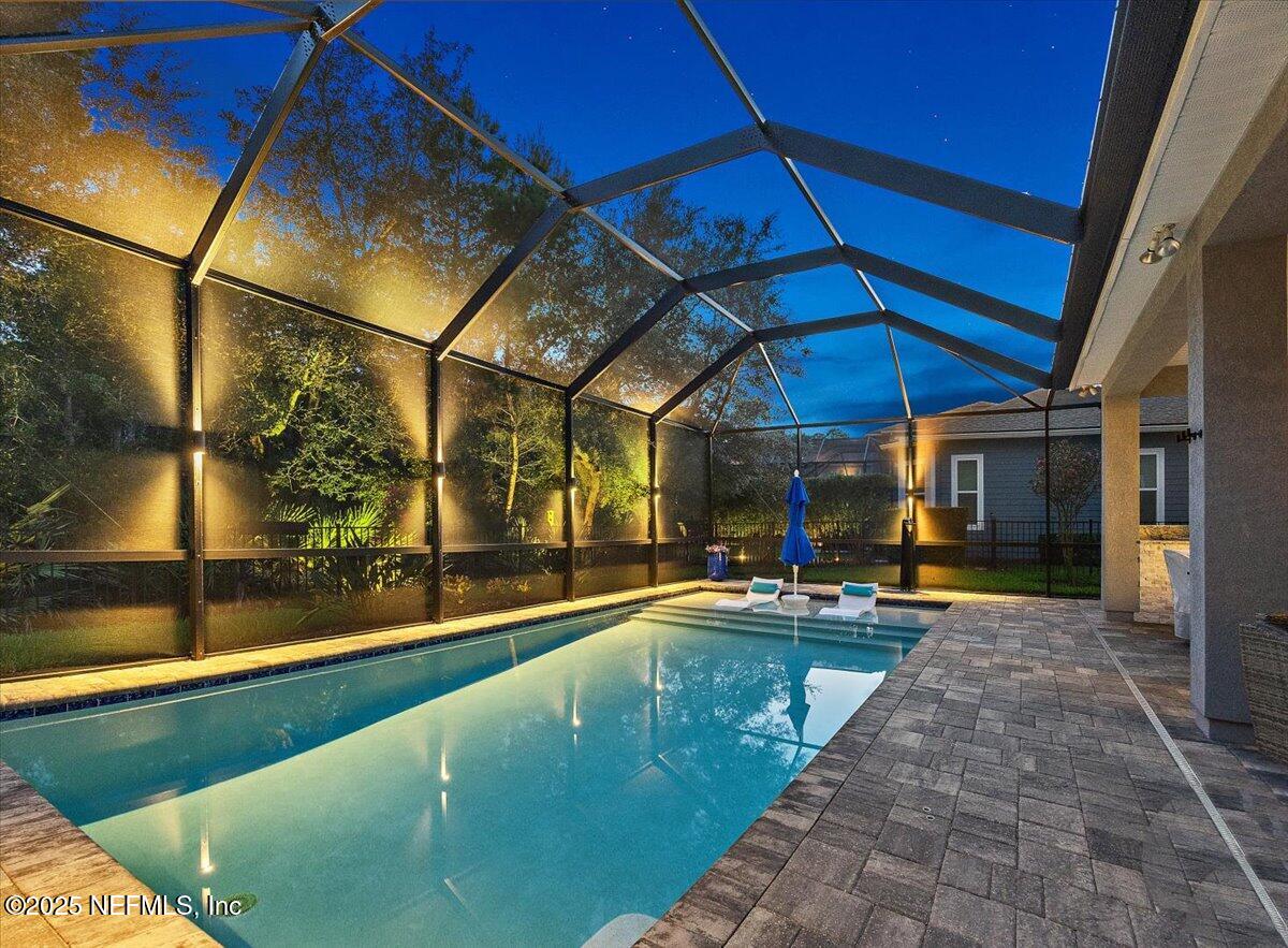 138 PALM ISLAND Way