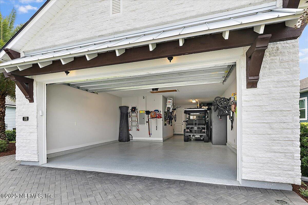 138 PALM ISLAND Way