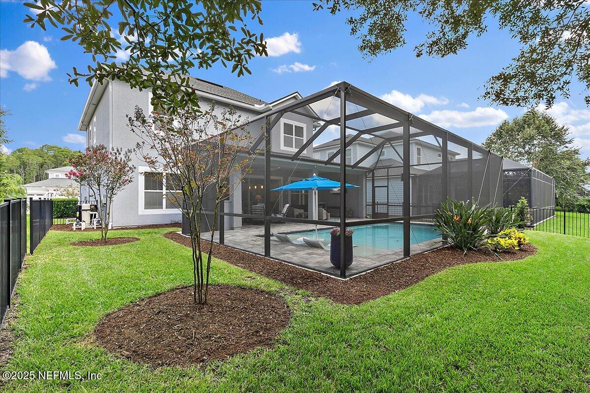 138 PALM ISLAND Way