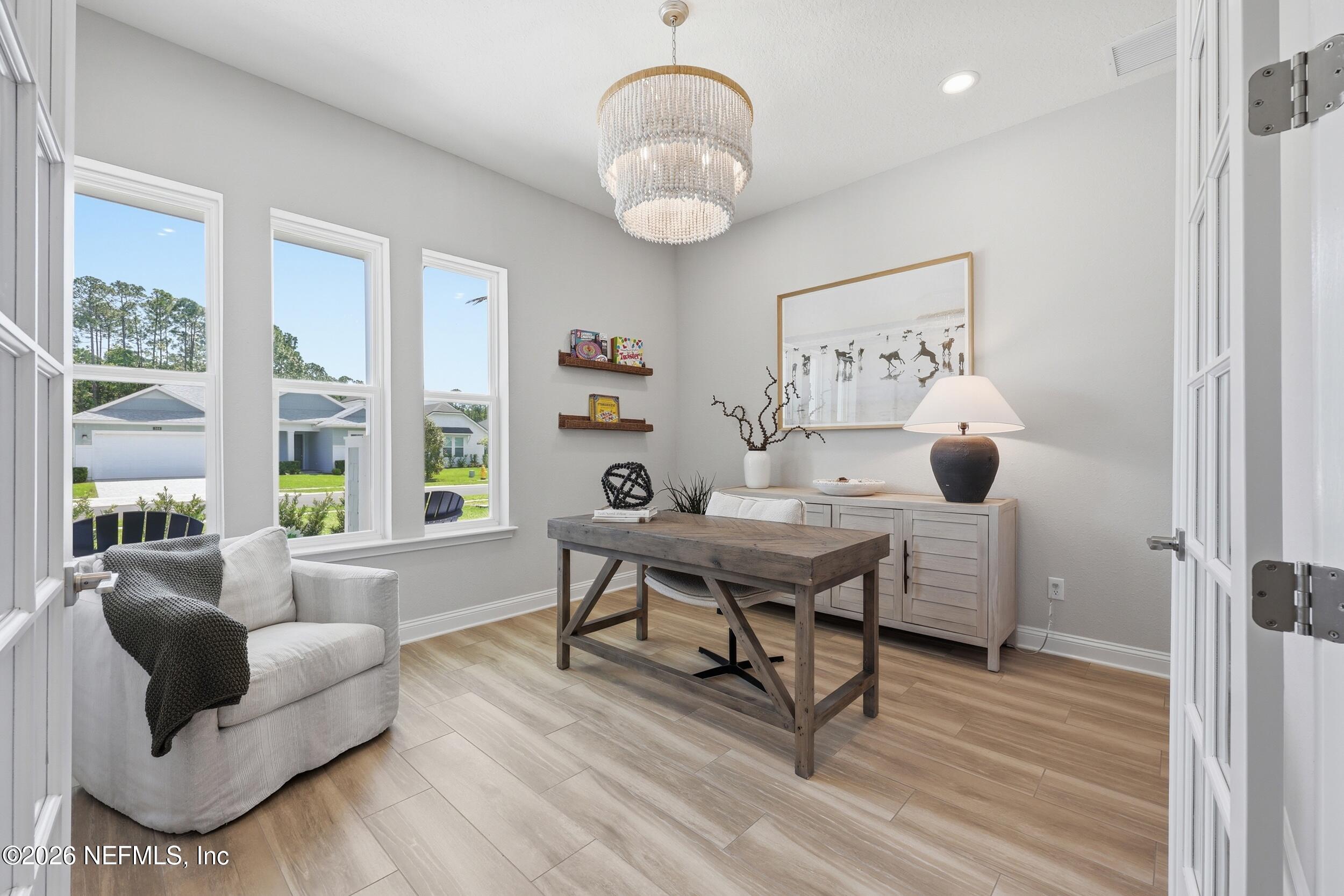351 PALM CREST Drive