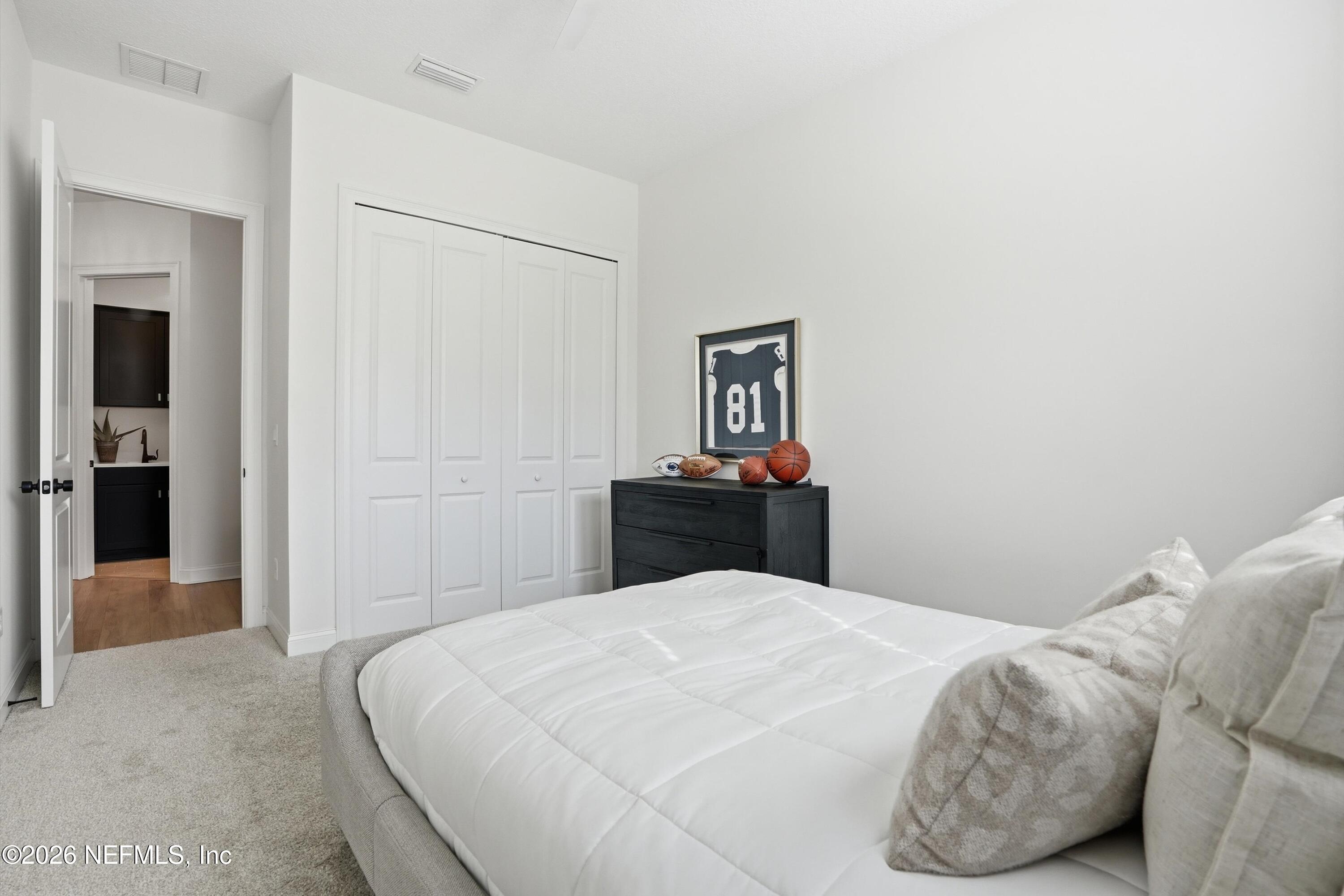 658 PALM CREST Drive