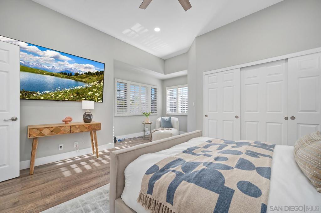 3715 Paseo Vista Famosa