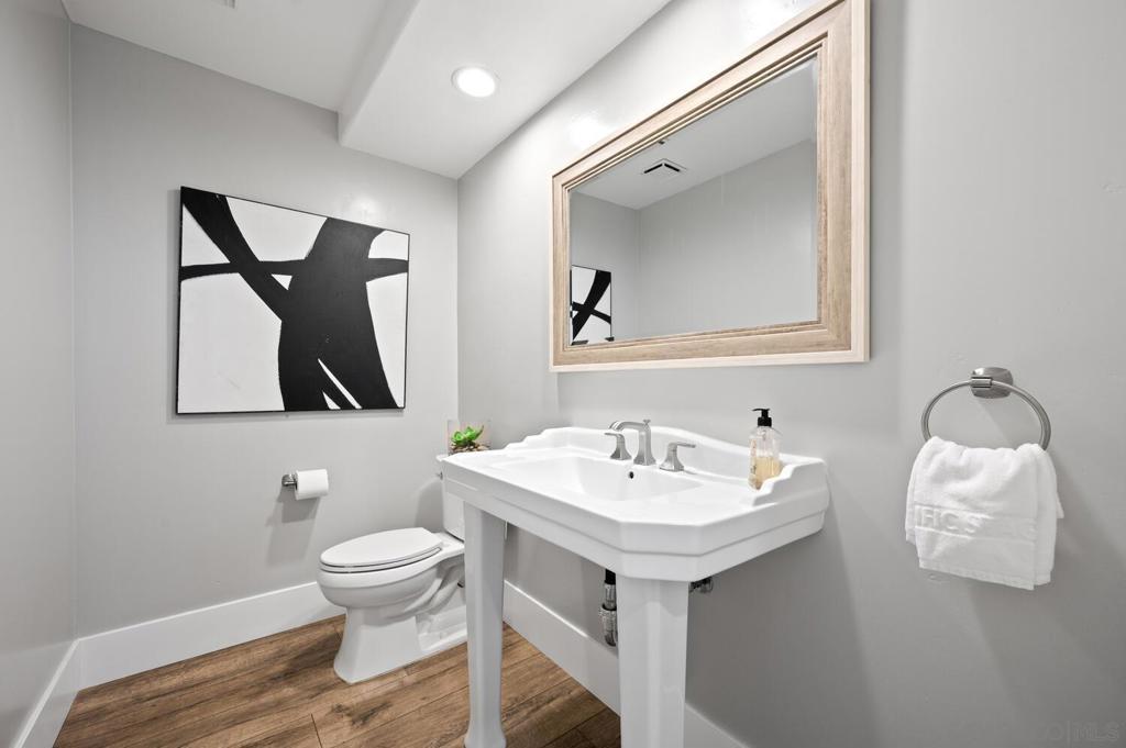 3715 Paseo Vista Famosa