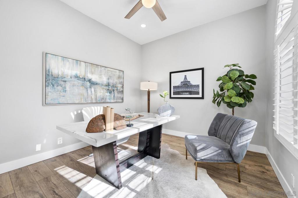3715 Paseo Vista Famosa