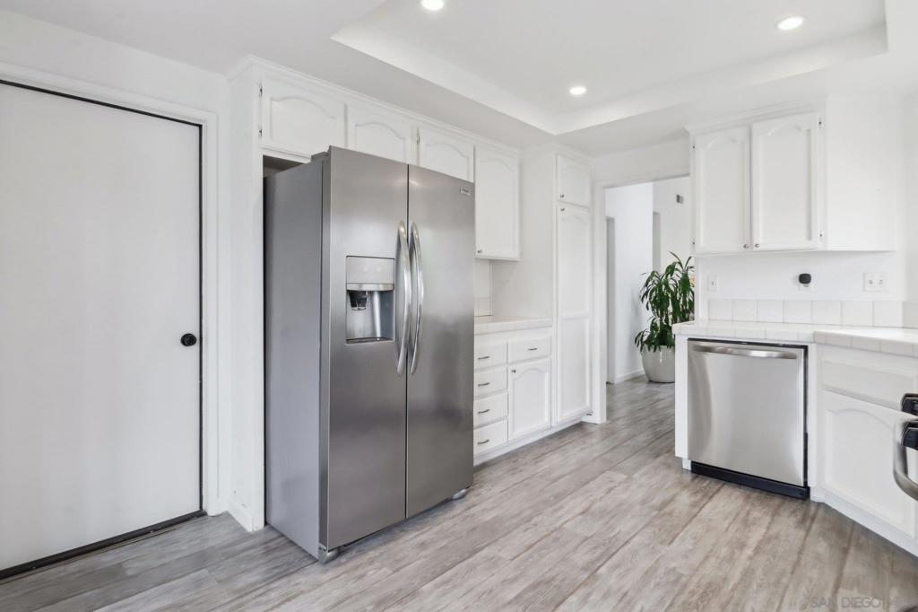 6872 Shearwaters Drive