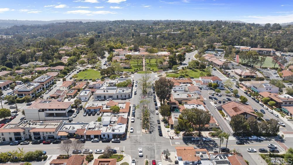 6209 Paseo Delicias