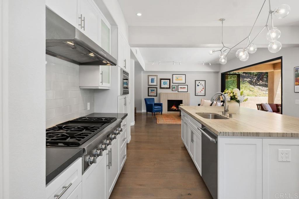 16139 Rambla De Las Flores