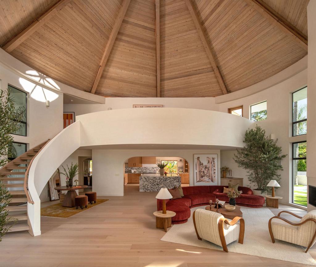 14847 Vista Del Oceano