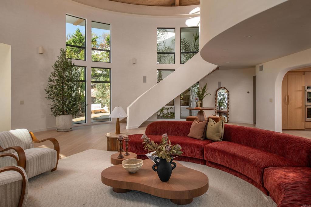 14847 Vista Del Oceano