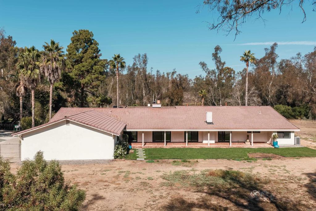 14980 Via De La Valle