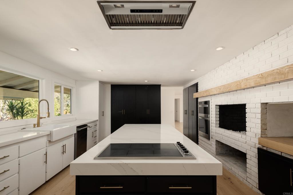 14980 Via De La Valle