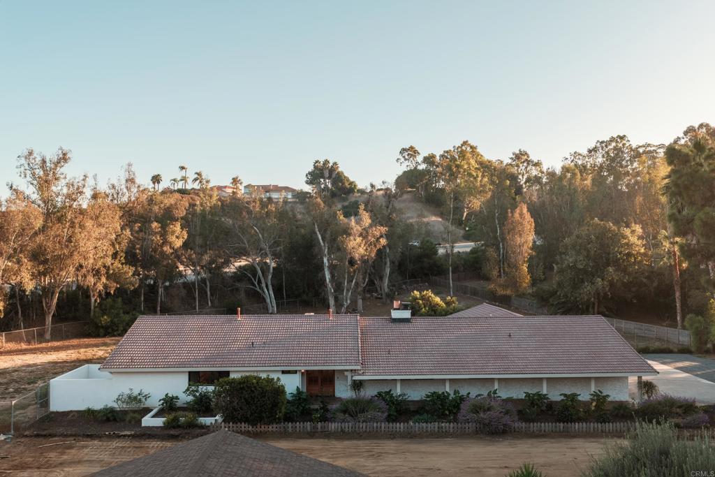 14980 Via De La Valle