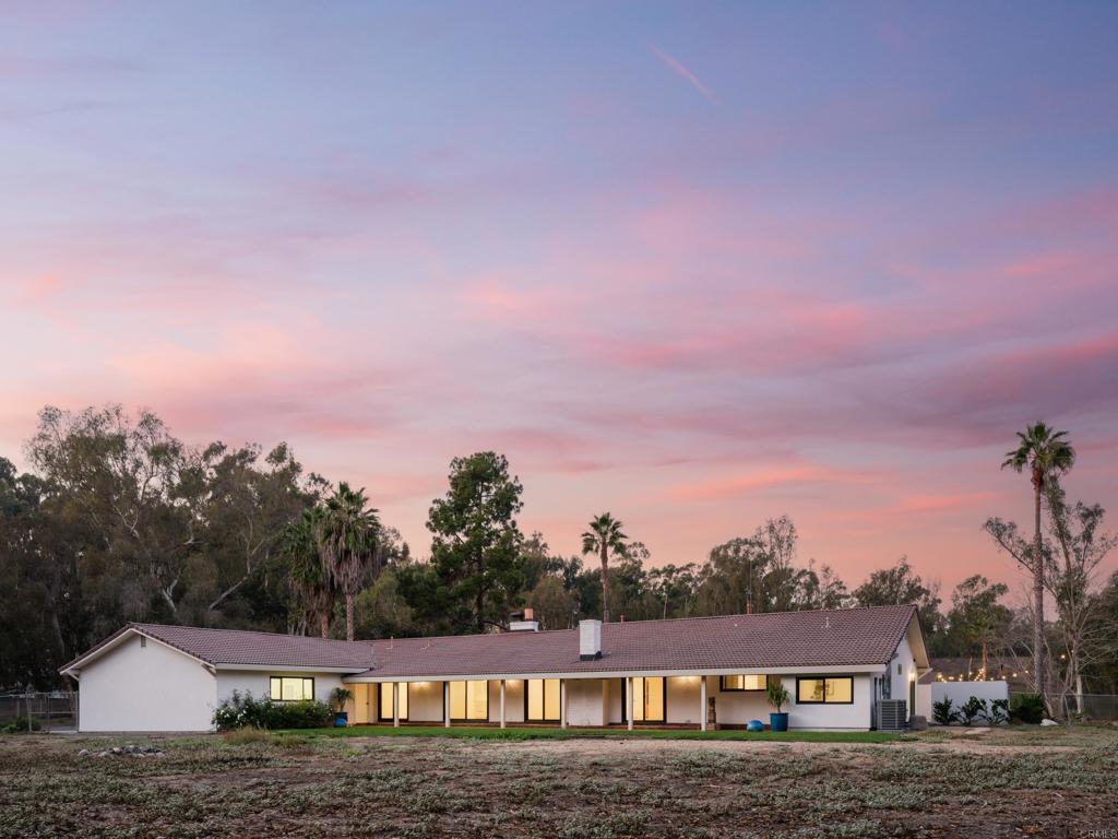 14980 Via De La Valle