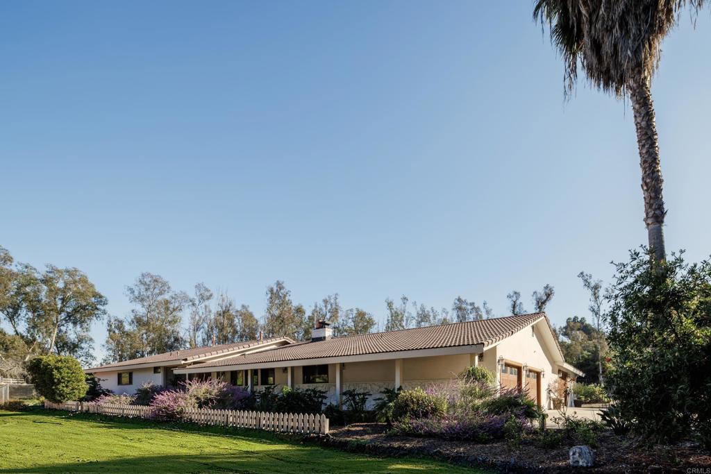 14980 Via De La Valle