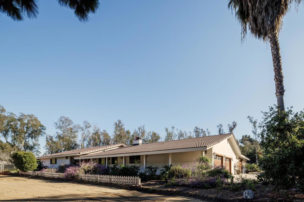 14980 Via De La Valle