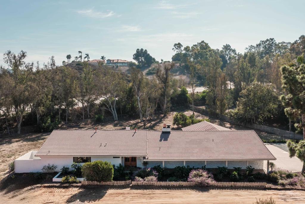 14980 Via De La Valle