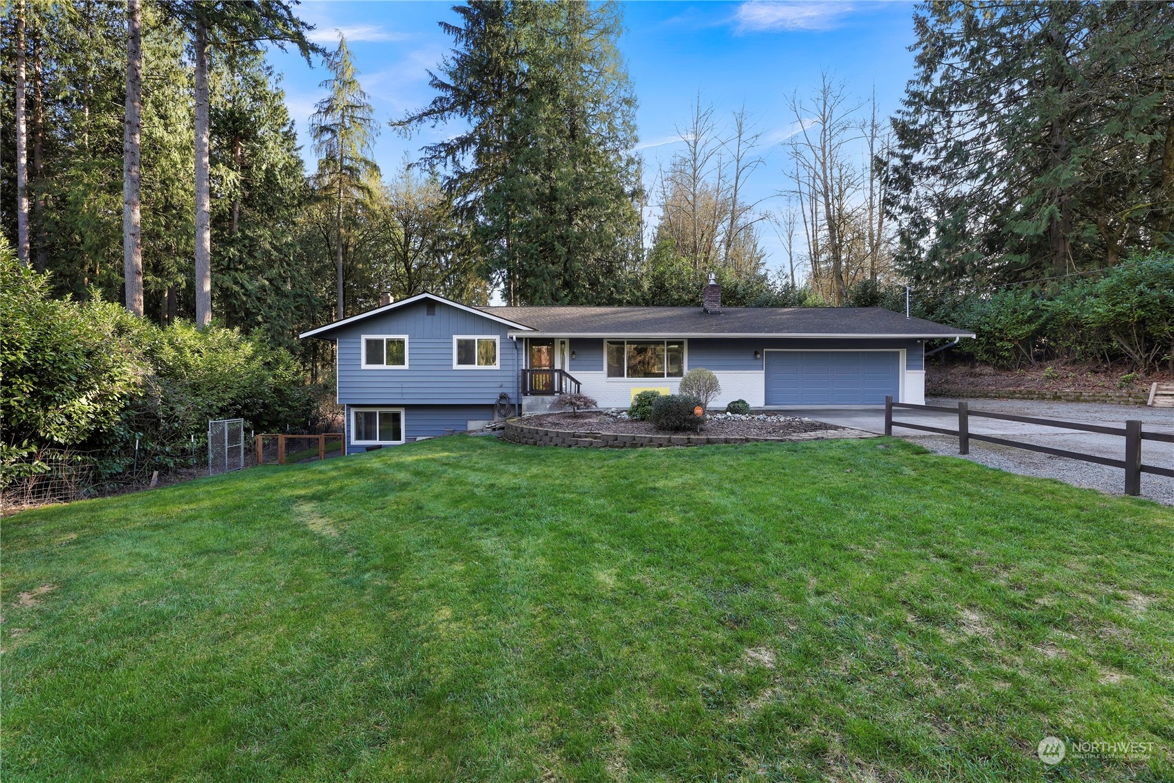 1228 252nd Street NW