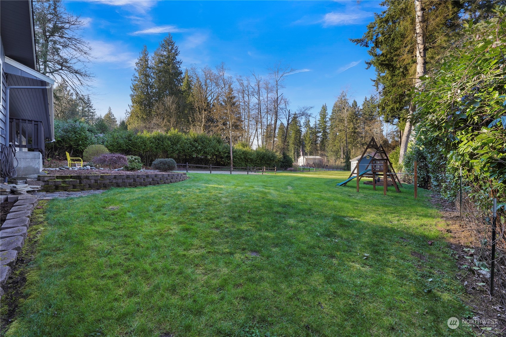 1228 252nd Street NW