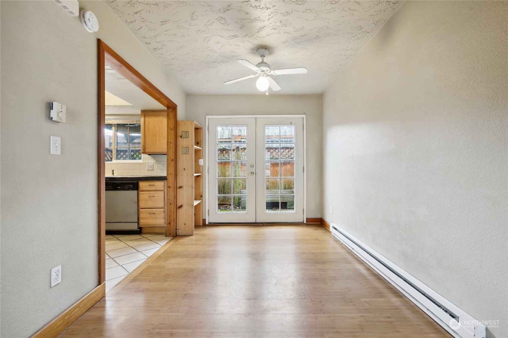 3311 Redwood Avenue #3