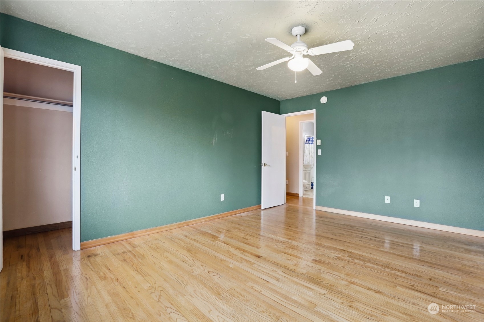 3311 Redwood Avenue #3