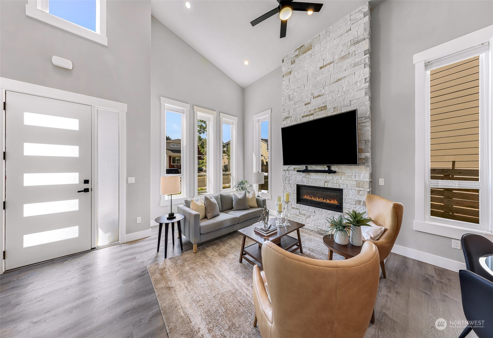 6225 N Beulah Avenue