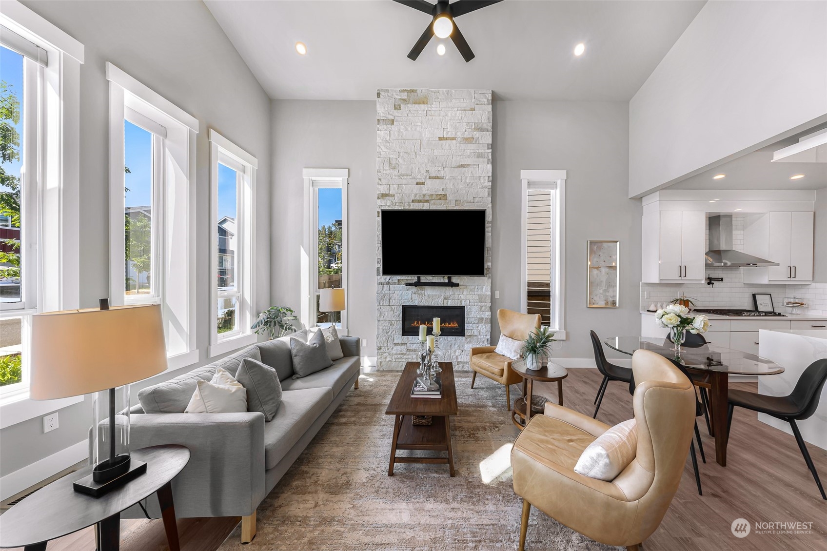 6225 N Beulah Avenue