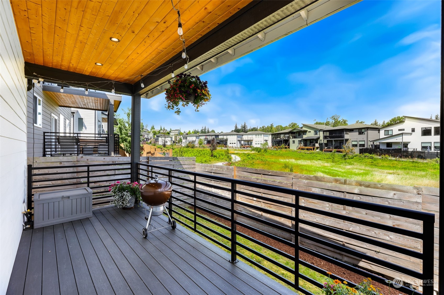 6225 N Beulah Avenue