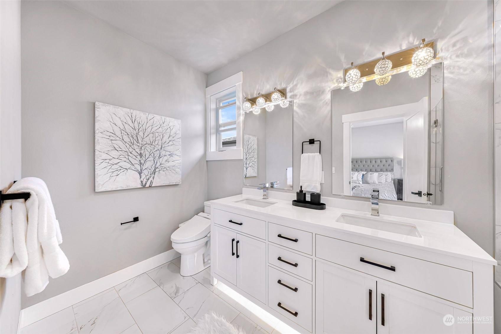 6225 N Beulah Avenue