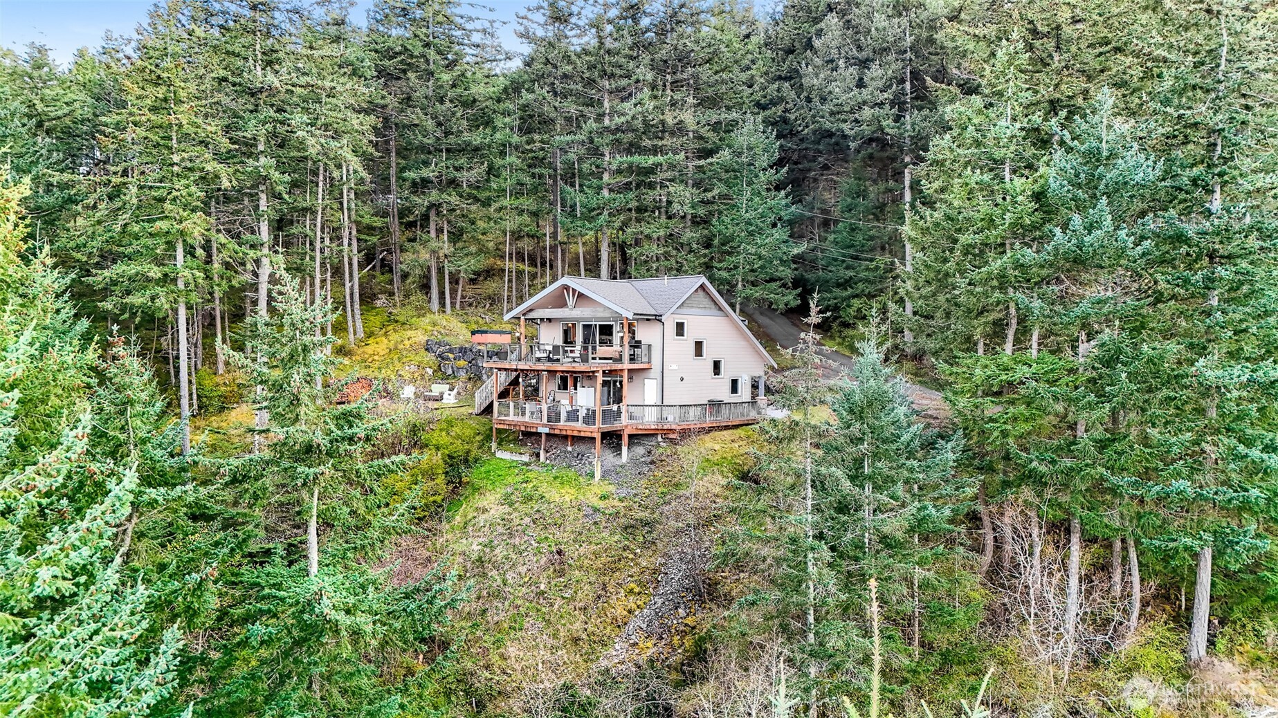 3040 Mt Vista Drive