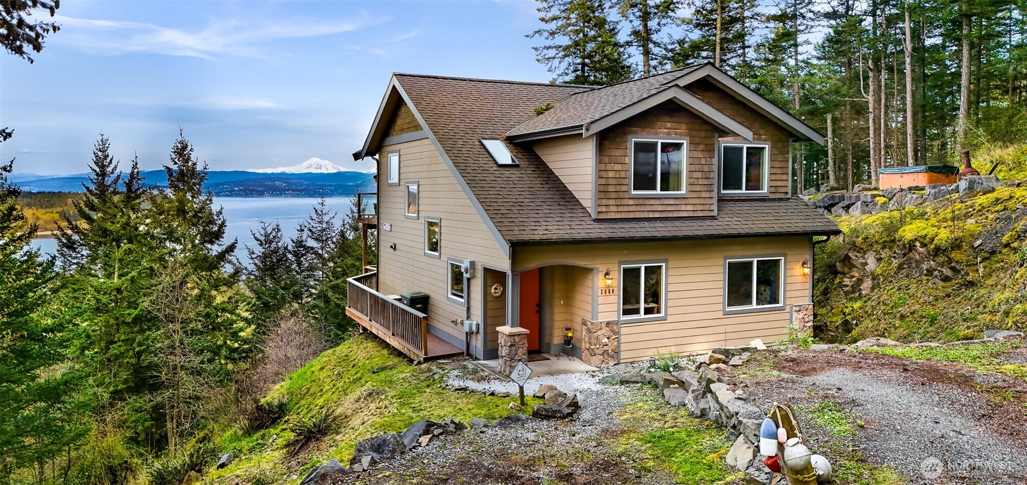 3040 Mt Vista Drive