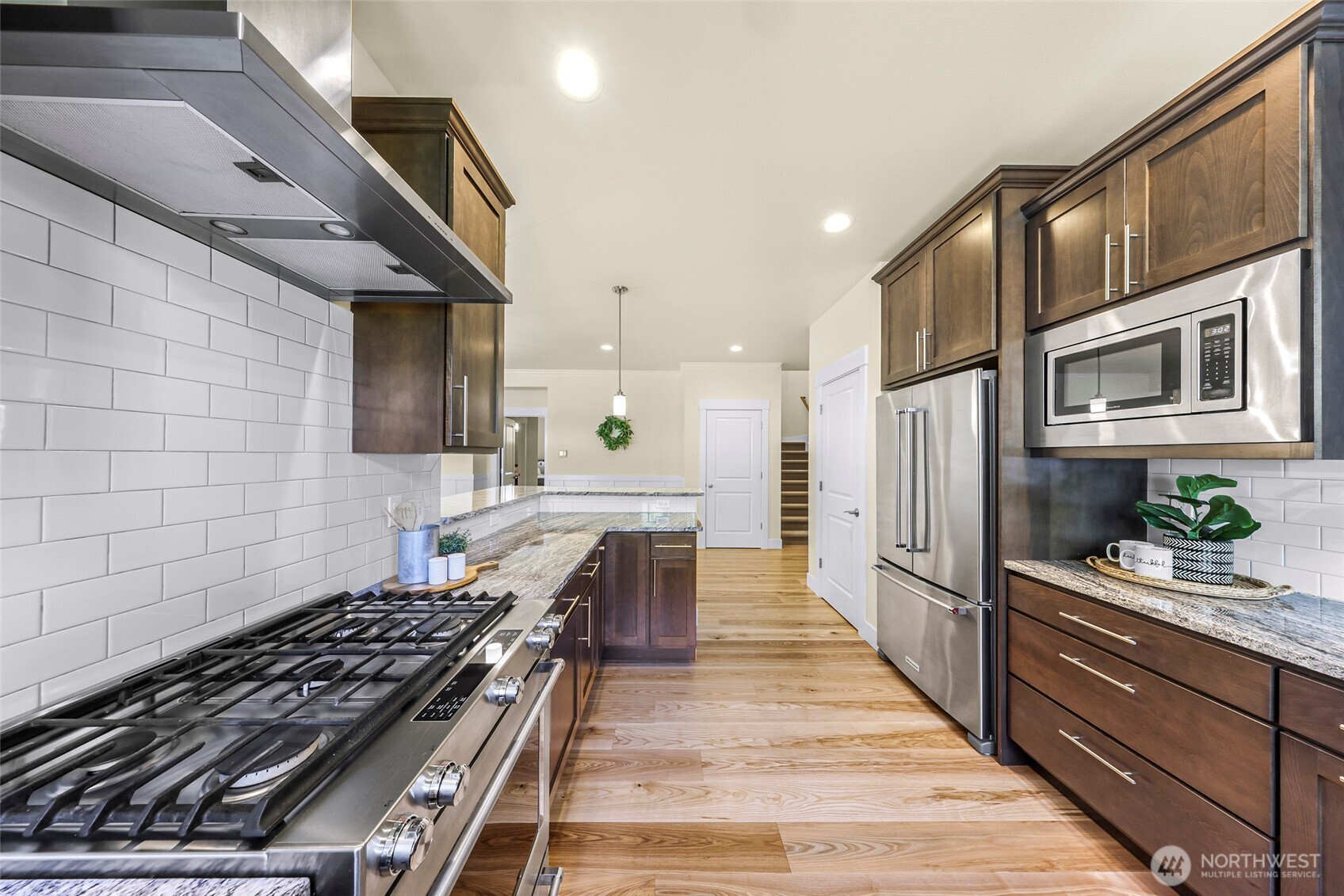 3813 Rock Ridge Parkway