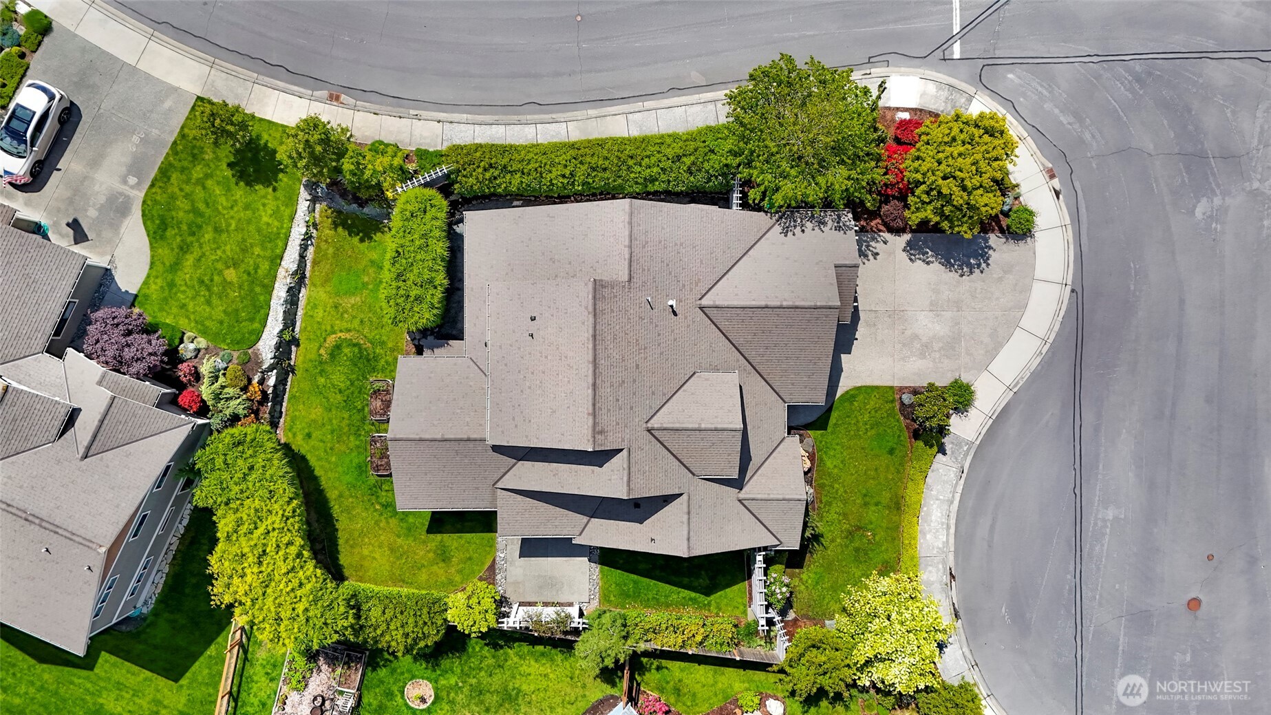 3813 Rock Ridge Parkway