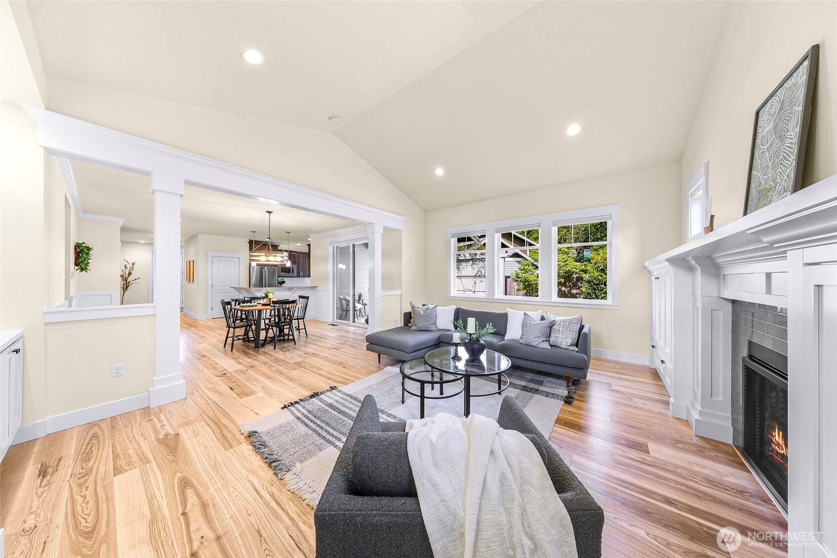 3813 Rock Ridge Parkway