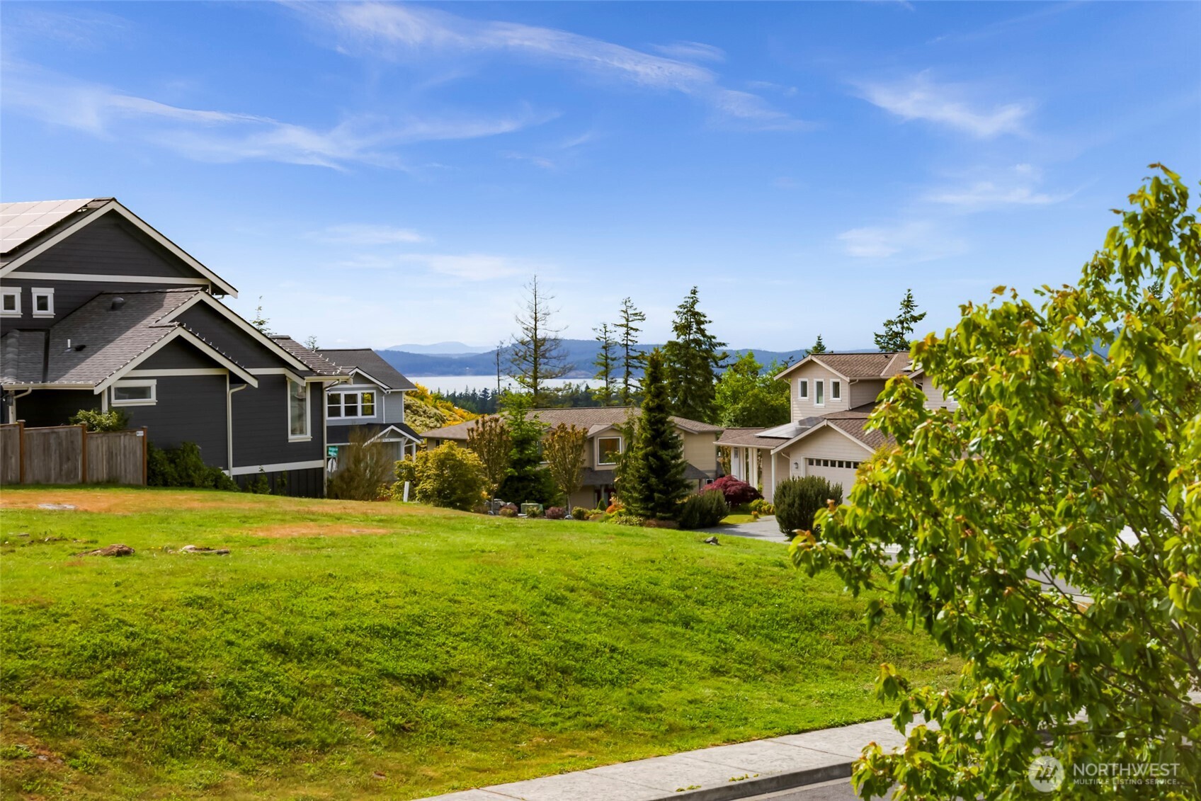 3813 Rock Ridge Parkway