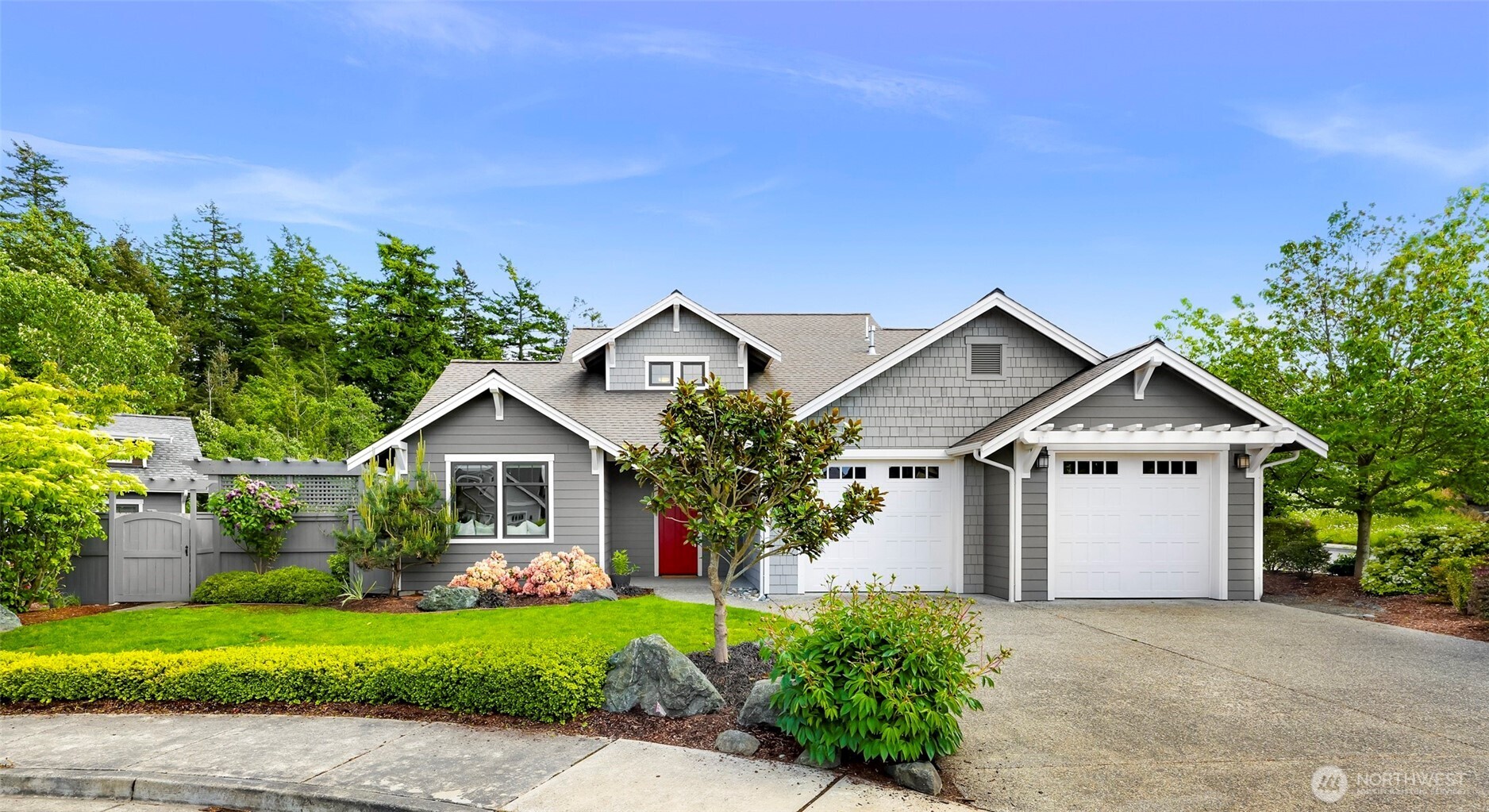 3813 Rock Ridge Parkway