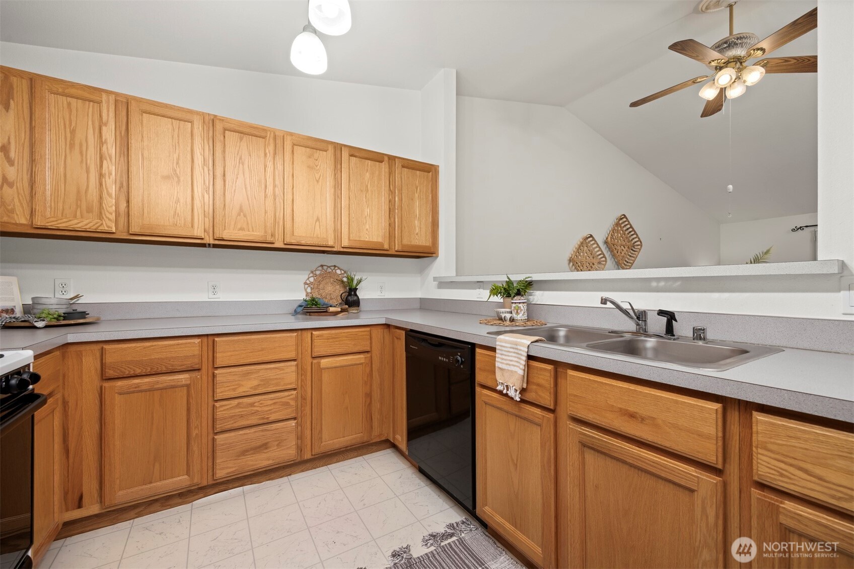 820 N 8th Street Unit: B