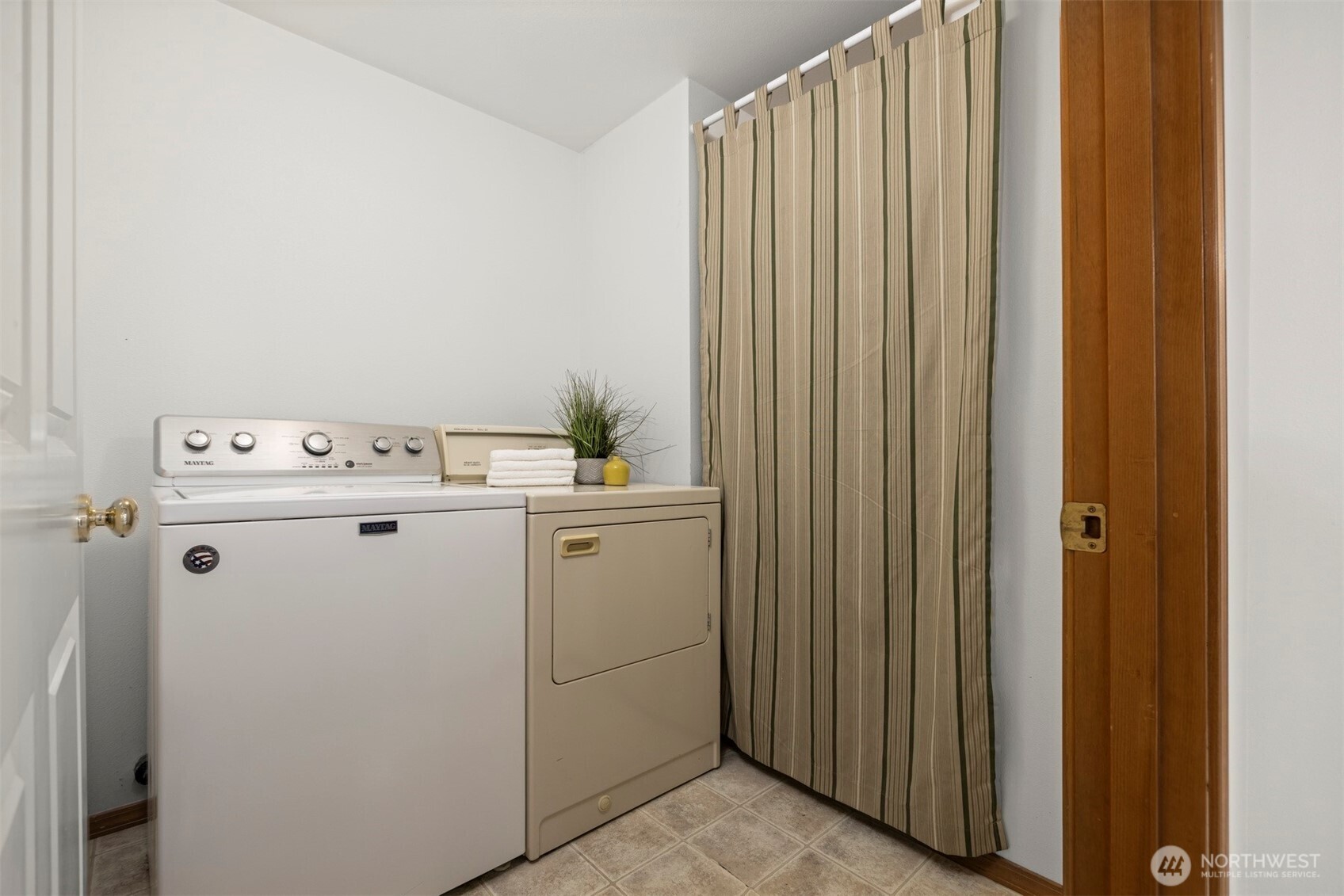 820 N 8th Street Unit: B