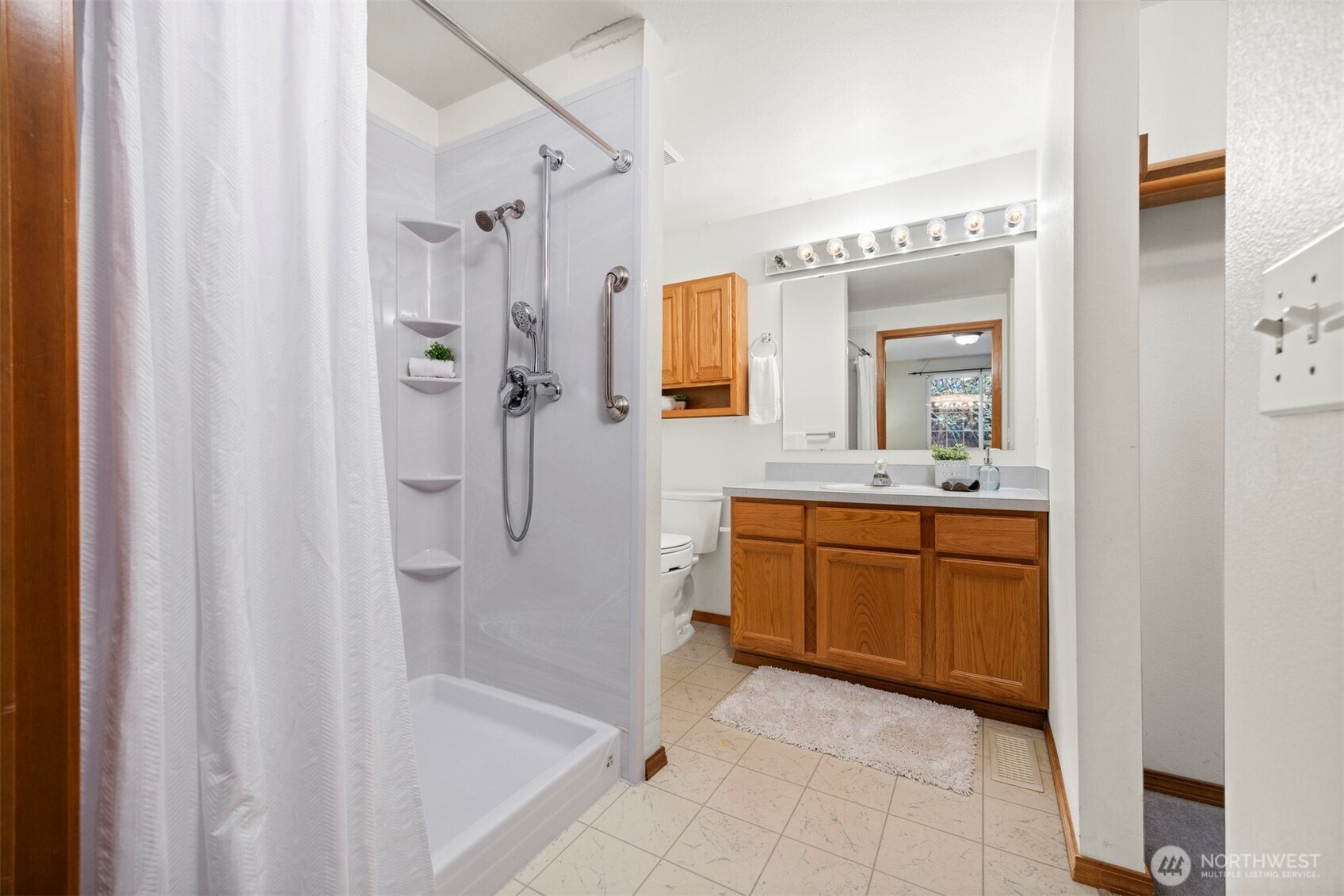 820 N 8th Street Unit: B