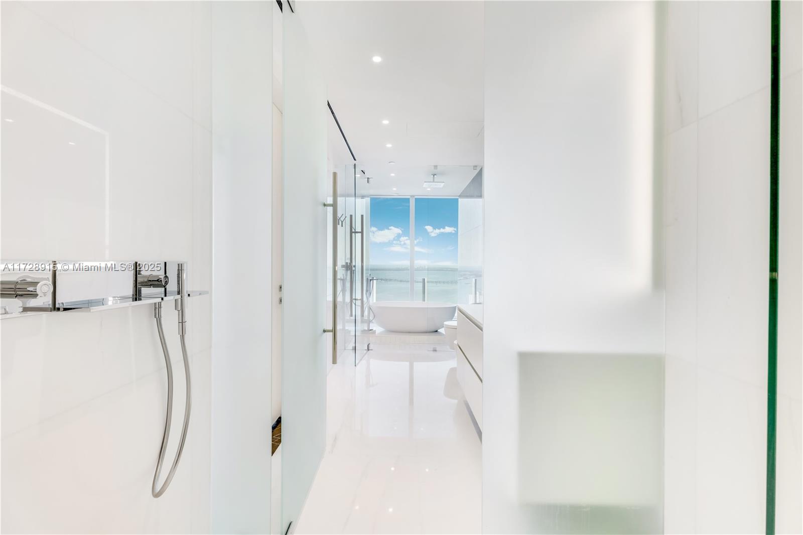 300 Biscayne Blvd Way # 4601