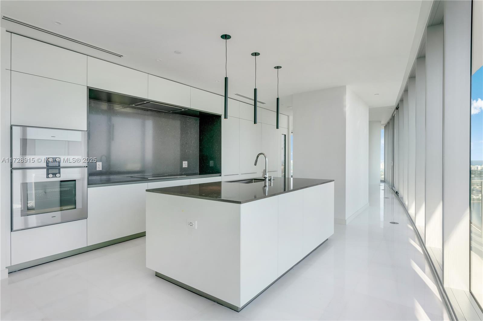 300 Biscayne Blvd Way # 4601