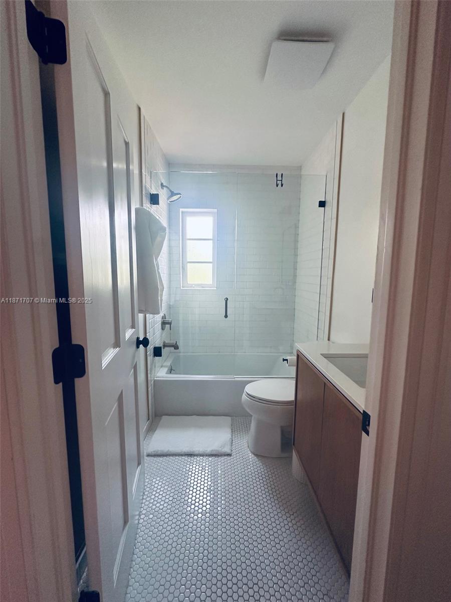 375 Plymouth Rd # 0