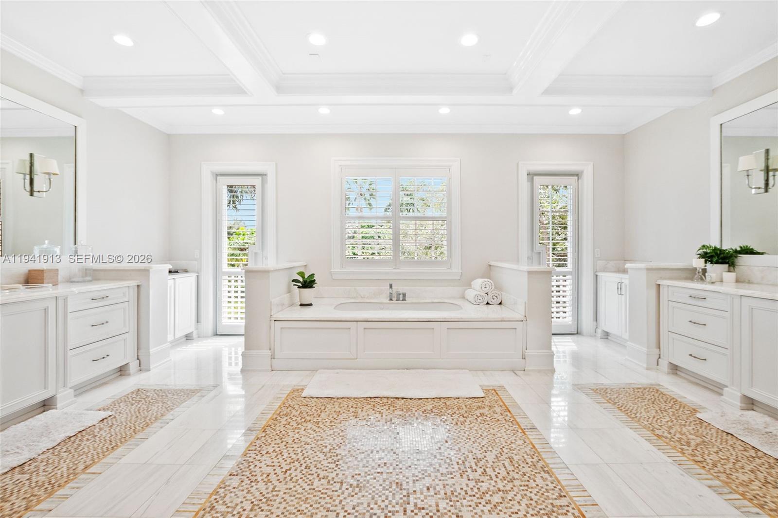 5901 Rolling Road Dr