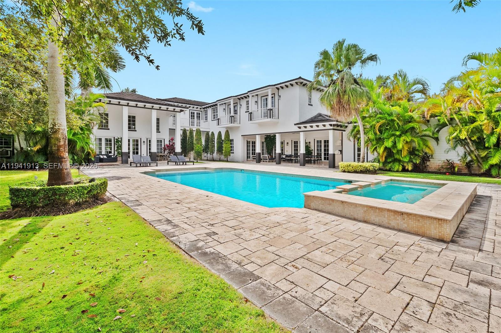 5901 Rolling Road Dr