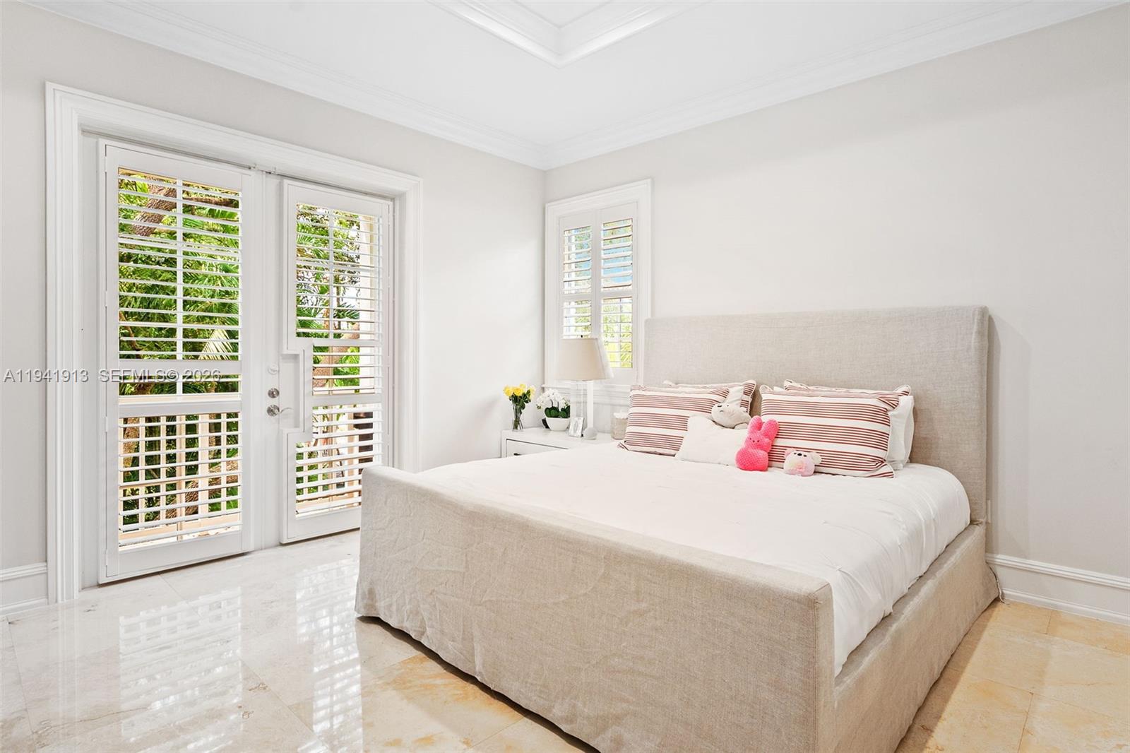 5901 Rolling Road Dr